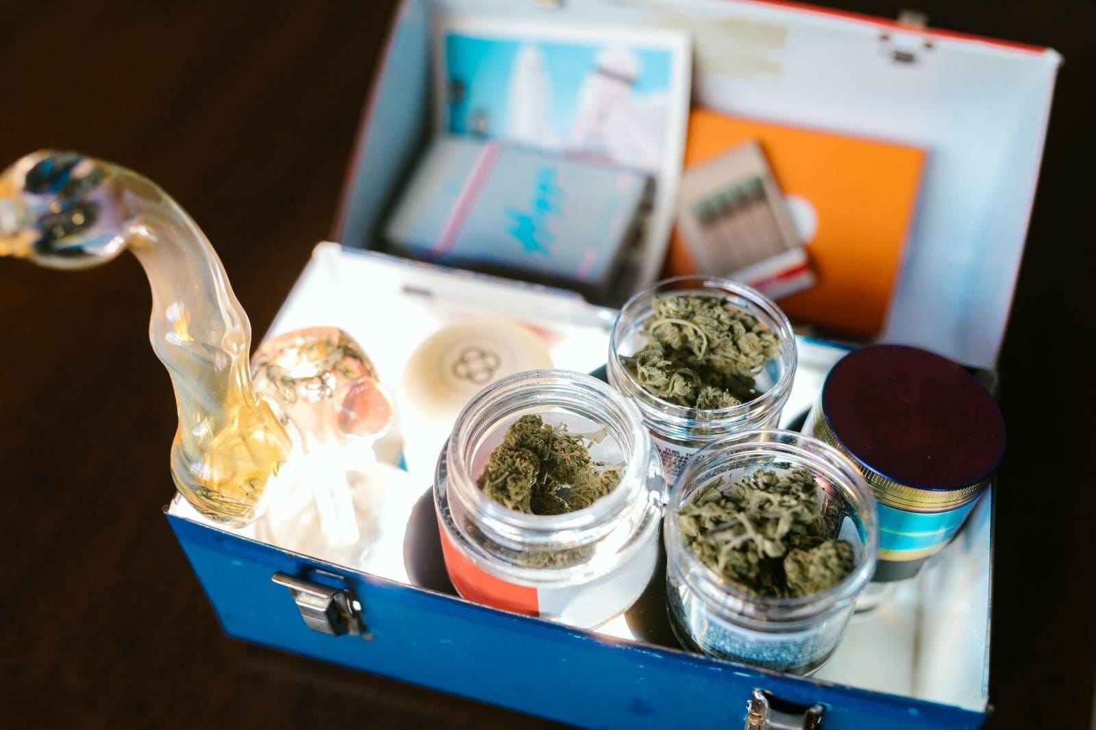 Online Dispensaries | Chronic Paradise Canada